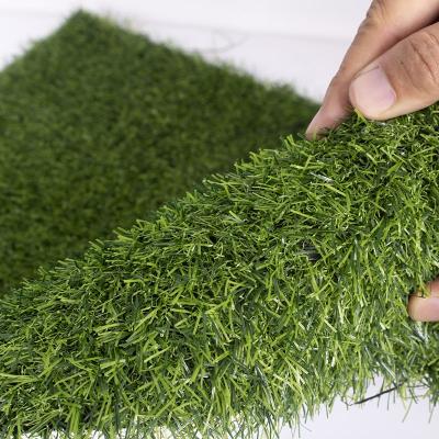 China Environmental Soccer Grass Artificial Turf Landscaping Steep Spike Turf Artificial Grass For Garden for sale