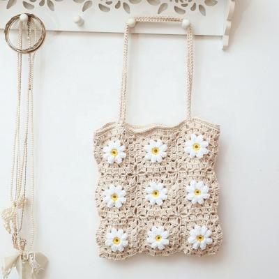 China Handmade Crochet Daisy Flower Pattern Tote Handbag Crochet Yarn Floral Knitting Bag High Quality Crochet Yarn Shoulder Net White Beach Bag for sale