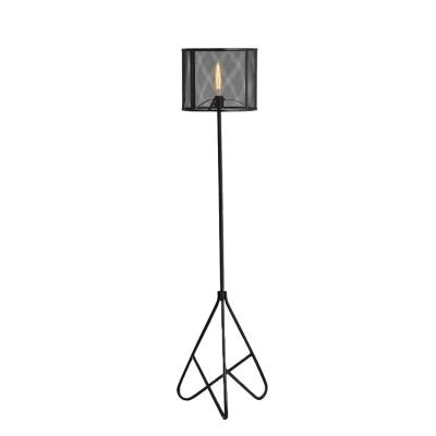 China Modern Matte Black Metallic Halogen Tripod Modern Industrial Floor Lamp for sale