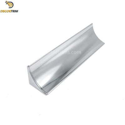 China Silver Internal Corner Tile Trim Curved Surface Bright Aluminum 6063 Material for sale