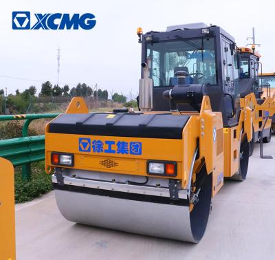 China Hotels Brand XCMG 8 Ton Road Rollers Small Double Drum Vibratory Road Roller XD82 With Deutz Engine Price for sale