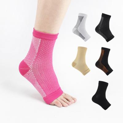 China Performance Ankle Support Ks-3012# High Elastic Compression Knitted Tunnel Ankle Guard Ankle Socks for sale