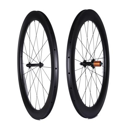 China Road Bikes Custom Hubs 20/24 H Spokes 50mm 25mm Carbon Rims V Brake Carbon Fiber 700C Road Bike Wheel for sale