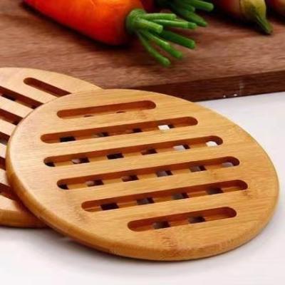 China Sustainable Natural Bamboo Tripod, Hot Pot Holders with Non-Slip Pads Heat Resistant Pads for Kitchen Modern Home Decor for sale