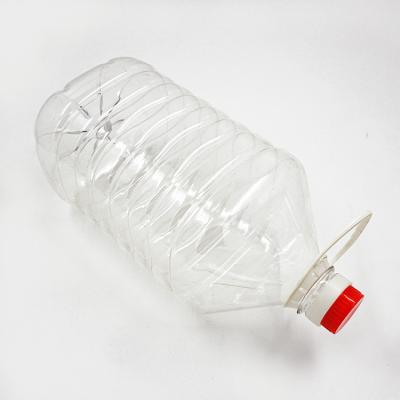 China Eco-friendly Quality 5L Plastic Edible Empty PET Oil Bottles With Cap And Handle for sale