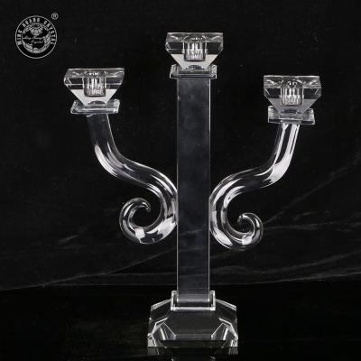 China MH-ZT247 Gift Clear 3 A.M. Candlestick Crystal Candelabras For Wedding Home Decoration for sale