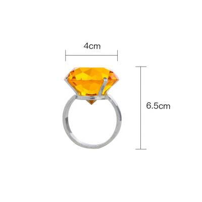 China High Quality Europe Napkin Ring Crystal Glass Decoration Diamond Napkin Ring Amber Wedding MH-CJ10 for sale