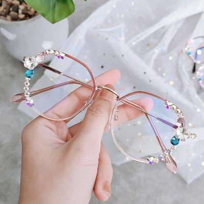 China Fashion Sunglasses 2021 New Lentes De Sol Glass Rhinestone Fashion Sunglasses Diamond Square Ladies Face Shades Sun Polarized Newest 2021 for sale