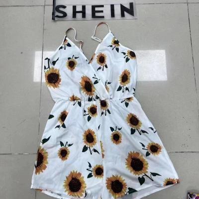 China Daily Use Wholesale Apparel Stock Surplus Overruns Branded Shein Apparel Mixed Clothes Casual Outfits Women for sale