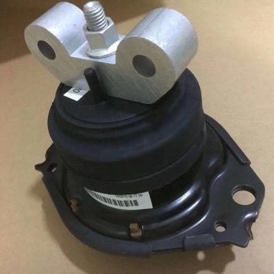 China 05090140AC 11-21 LOADER CHALLENGER 300 ENGINE MOUNT SUPPORT CUSHION MOPAR 68277082AA 20X18X16CM for sale