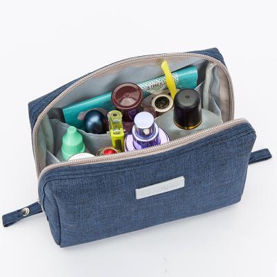 China Lady Top Quality Waterproof Polyester Makeup Bags Travel Casual Cosmetic Bag for sale