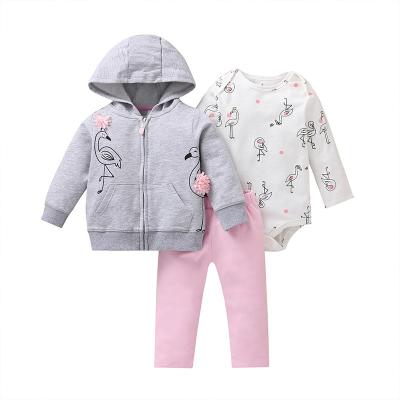 China Anti-Shrink Newborn Baby Clothing Sets Romper Pant Top Equipment Set Running 3 Pcs Can Add Brand Label for sale