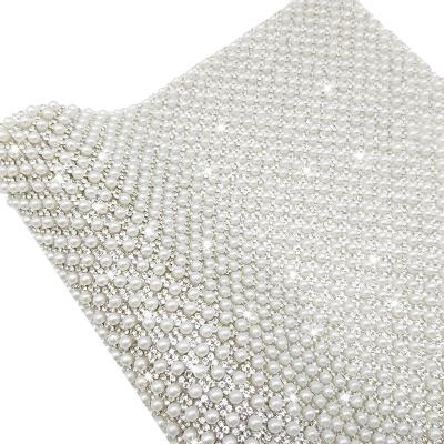 China Pointback Pearl White Glass Crystal Rhinestone Diamonds DIY Self Adhesive Sticker for sale