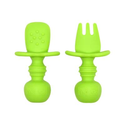 Cina Servizio ODM/OEM Special Colori Verdi Forchette per Bambini in Silicone Cucchiai Eco-Friendly Con Dimensione È 9,5x9,5x4 Cm E Peso 48Grammi in vendita