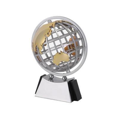 China Wholesale Europe Decor Trophy Metal Home Trophy for sale