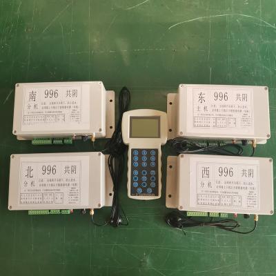 China Separate Unit EXW 44/22 Outlets Wireless Solar Traffic Light Controller for sale