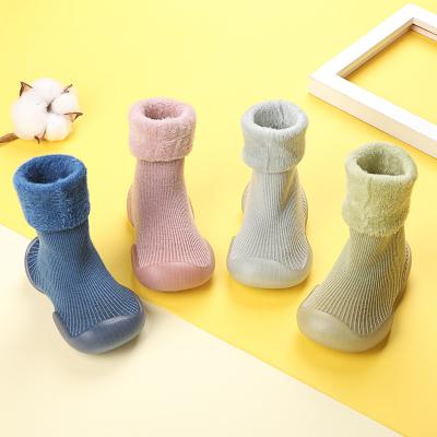 China Autumn Winter Baby Velvet Breathable Walking Shoes Soft Bottom Non Slip Toddler Floor Shoes Infant Indoor Socks Shoes for sale