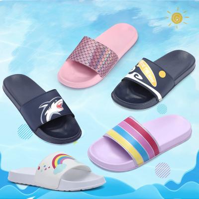 China Lit Hot-selling Non-Slip EVA Slippers For Children Kids Cartoon Clogs Outdoor Summer Slippers Sliders for sale