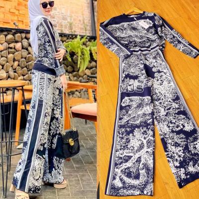 China Normcore / Fashion Minimalist Islamic Muslim Women Arab Girls Solid Color Long Sleeve Suit for sale