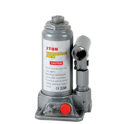 China Hydraulic Car Jack Manual Repair Car Jack 2T Bottle Jack With Safety Valve for sale