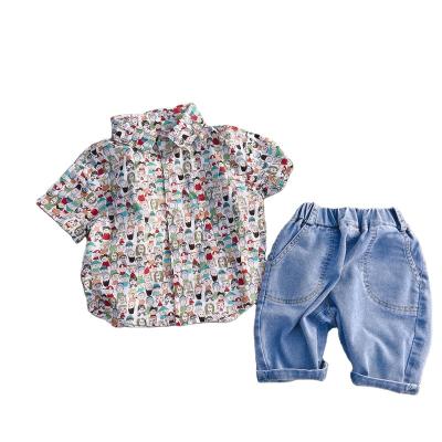 China Color Fade Proof 2022 New Children's Korean Big Pocket Shorts Boys And Girls Casual Denim Shorts for sale