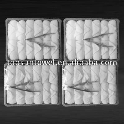 China Compressed Tray For Airways Custom Disposable Cotton Airline Hot Towel for sale