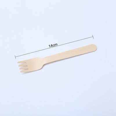 China Home Hotel Restaurant Biodegradable Disposable Wooden Disposable Tableware Spoon Fork Knife Eco-friendly Knife Set Wooden Tableware for sale