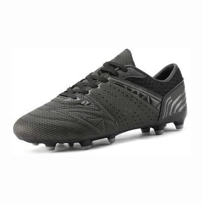 China Sport Shoes Wholesale New Design Football Training Boots Shoe Men Soccer Shoes OEM Factory Purchase Soccer Shoes for sale