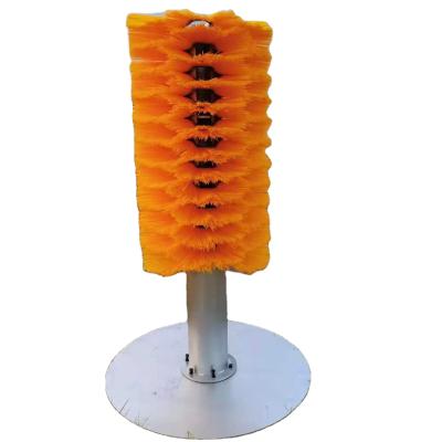 China Zhenda High Quality Low Maintenance Massage Brush Holder On The Ground Cow Body Cleansing Brush for sale