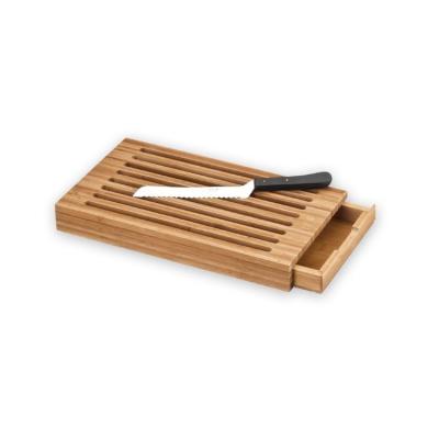 China Sustainable Innovative Kitchen Bamboo Easy Cleaning Bread Cheese Wooden Cutting Board for sale