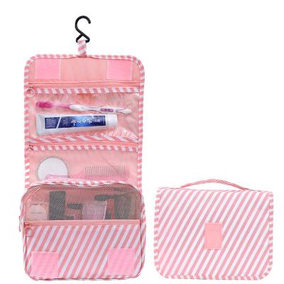 China Fashoion 2021 Custom Waterproof Latest Travel Makeup Wash Toiletry Hanging Bag For Women for sale