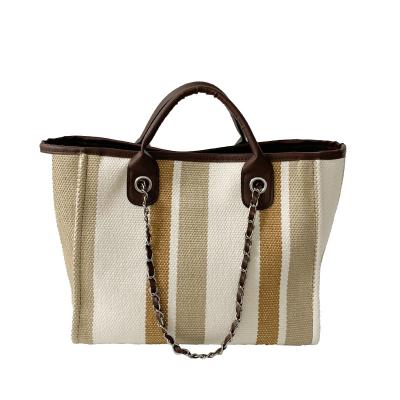 China Fashion Beach Handbags Stripe Design Durable Custom Outdoor Tote Bag Women Casual Canvas Tote Bag for sale