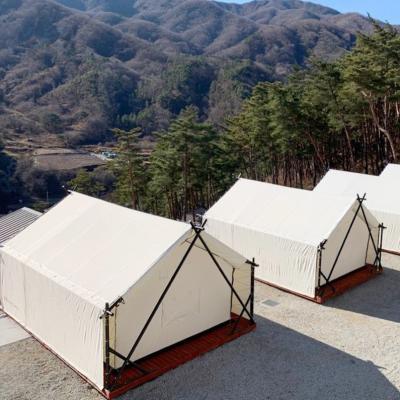 China waterproof & Latest UV-Resistance Outdoor Camping Glamping Safari Tent Resort Garden Waterproof Canvas And Steel Luxury Safari Hotel Tent For Sale for sale