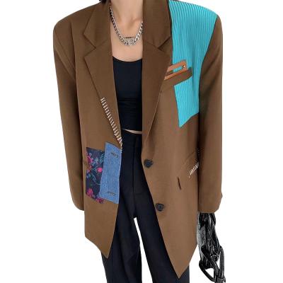 China TWOTWINSTYLE Loose Asymmetric Fashion Autumn Ladies Breathable Patchwork Colorblock Blazer for sale