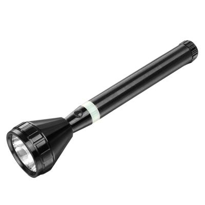 China Emergency Long Range High Focus Torch Light Led Flashlight for sale