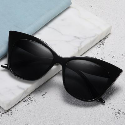 China 10 Years Experience Hot Sales HP18810 Cat Eye Sunglasses 2021 Big Frame Gradient Lens Fashion Amazon Style for sale