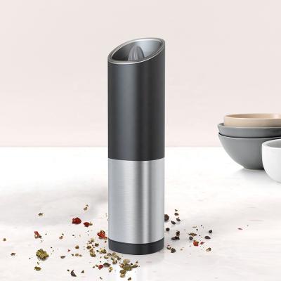 China Kitchen Spice Salt Crusher Hot Sale Kitchen Salt Stainless Steel Battery Operated Electric Pepper Grinder for sale