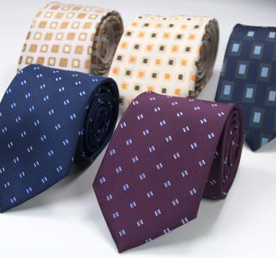 China Newly Designed Mens Business Formal Tie Custom LOGO Polyester Tie for sale