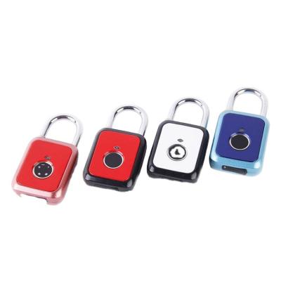 China Safewell SWPLF05 Authentication Fingerprint Padlock Mini Smart Padlock Keyless With Zinc Alloy Fingerprint for sale