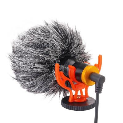 China Professional Cardioid Shotgun Cardioid On Camera Mobile Shotgun Vlogging Youtube Recording Microphone for sale