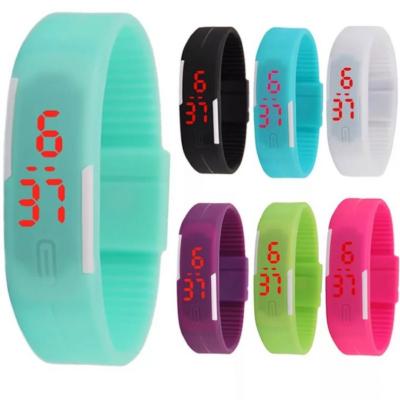 China Promotional Auto Date Students Gift Led Kids Watch Touch Screen Silicone Kids Watches for sale