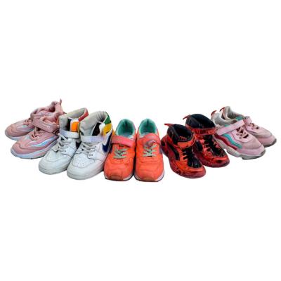 China Damping Used Shoes Used Apparel Kids Bales Exporter China Second Hand British Shoes for sale