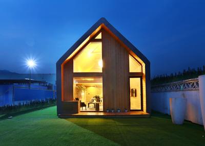 Chine Unité préfabriquée en acier légère moderne de petit jardin de studio de station de vacances d'hôtel de cabine d'hôtel à vendre