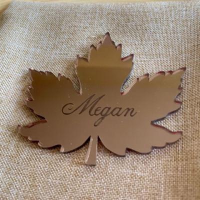 China Europe Maple Leaf Shape Golden Acrylic Hang Tag With Customizable Text Template For Wedding for sale