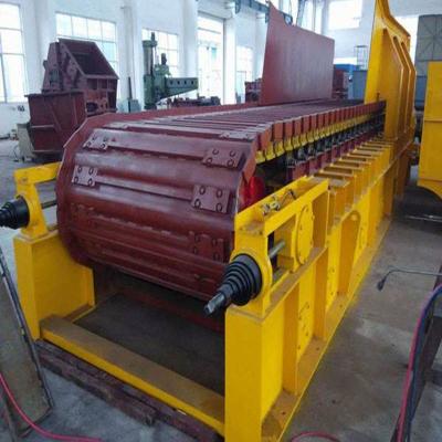 China Vibrierende mittlere Platten-Mineralzufuhr 15KW mit hoher haltbarer zeichnender Platte zu verkaufen