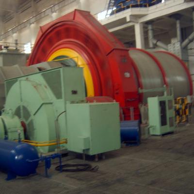 Cina Raw Material Continuous Ball Mill Horizontal Rotating For Ore Grinding in vendita