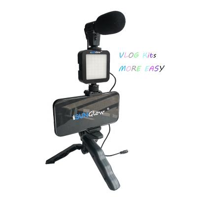 China Vlog Microphone Light LED Selfie Live Stream Light Youtube Video Vlog Mini Lamp Factory Wholesales Online Broadcasting for sale