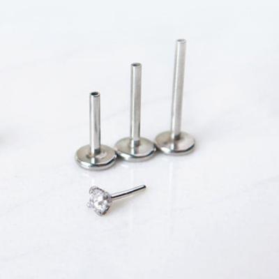 China Cute ASTM F136 Titanium Fork Set Cubic Zircon Threadless Labret Perforation for sale