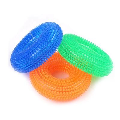 China Wholesale Viable Squeaky Clean Teeth Squeaky Dog Ring Maker Ring Maker Dog Chew Toy Viable Wholesale Design for sale