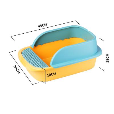 China Sustainable Pet Supplies Eco-friendly Cat Litter Box Durable Plastic Small Size Cat Litter Box for sale